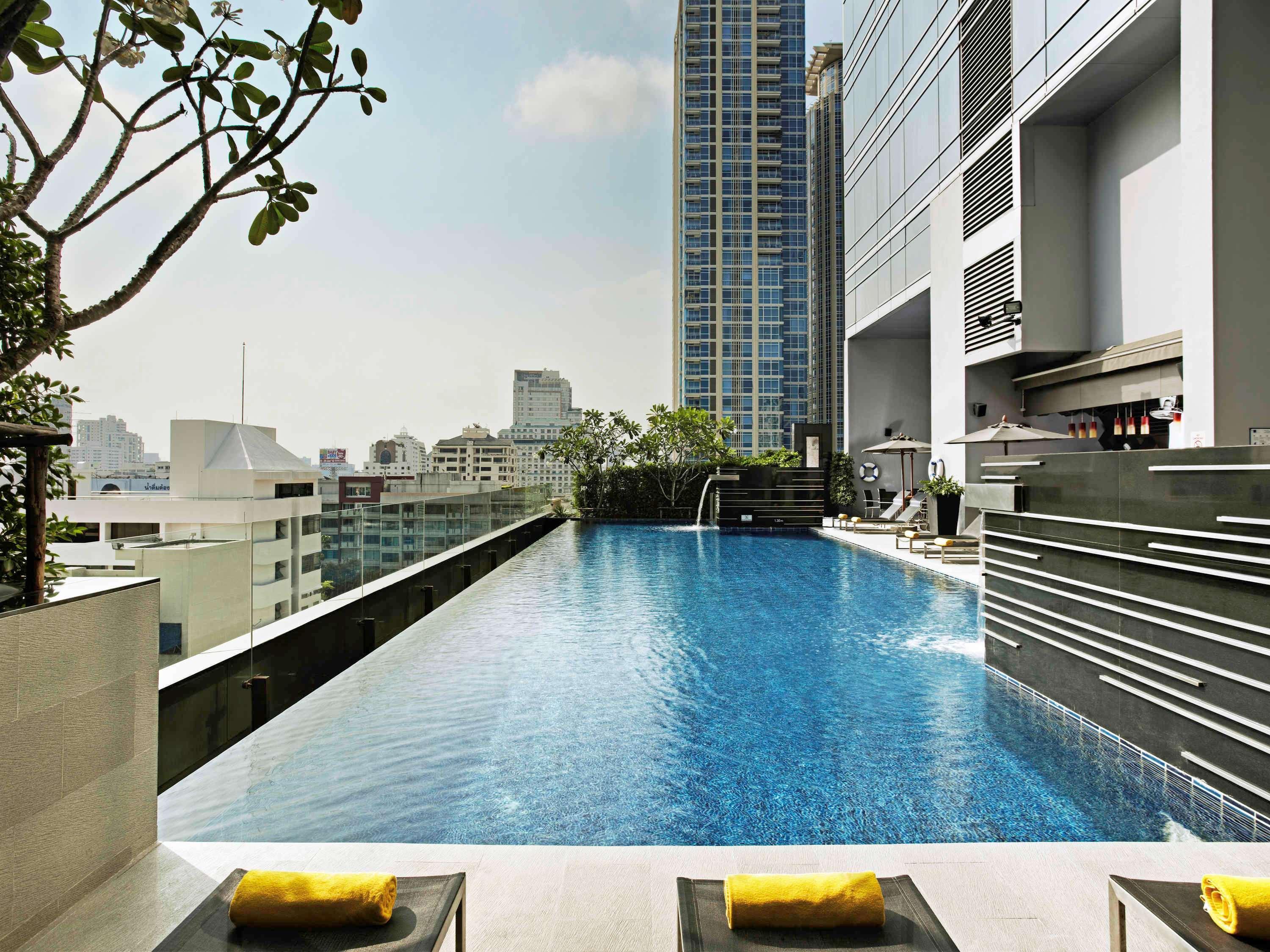 Four Points By Sheraton Bangkok Ploenchit - Formerly Novotel Bangkok Ploenchit Εξωτερικό φωτογραφία