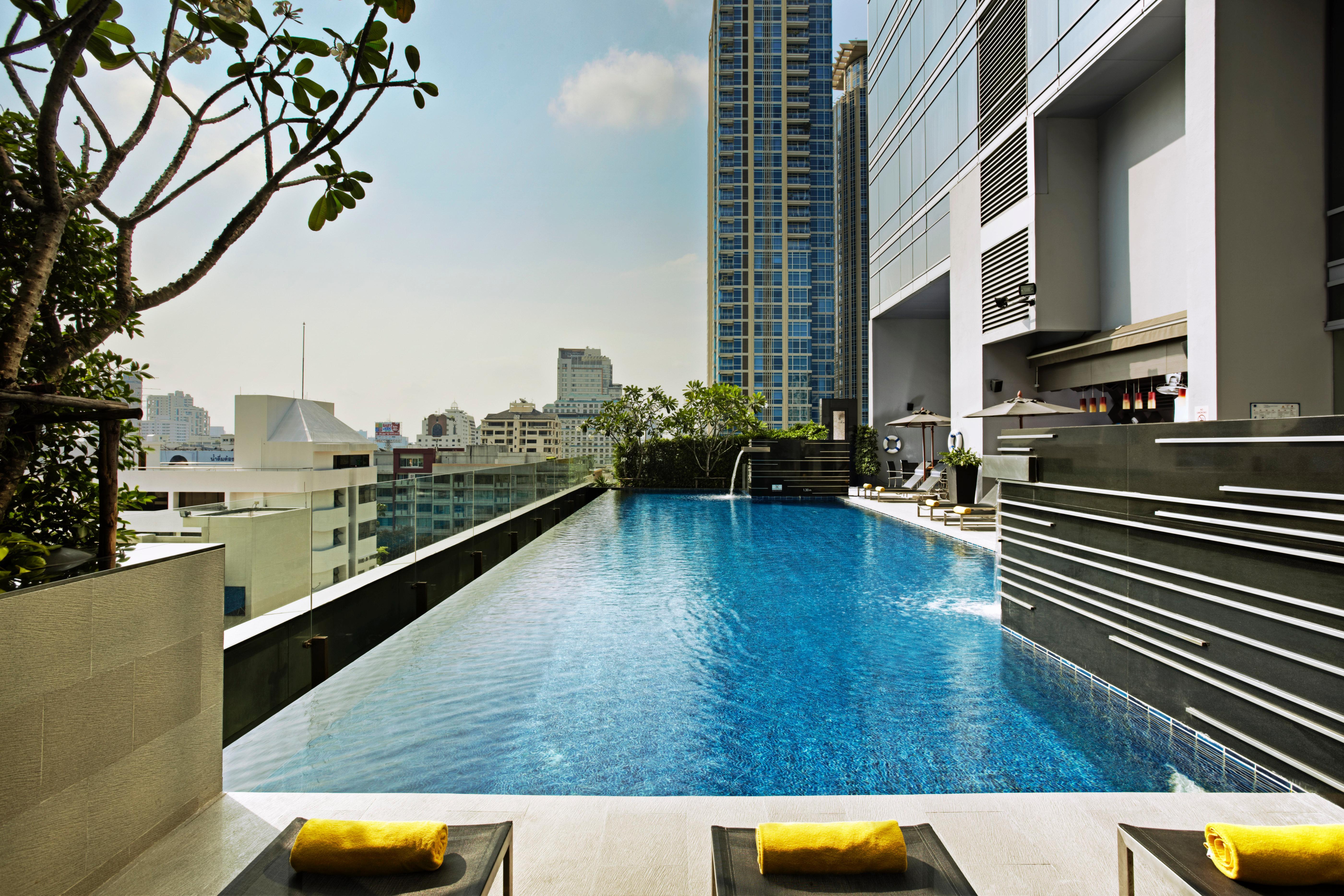 Four Points By Sheraton Bangkok Ploenchit - Formerly Novotel Bangkok Ploenchit Εξωτερικό φωτογραφία