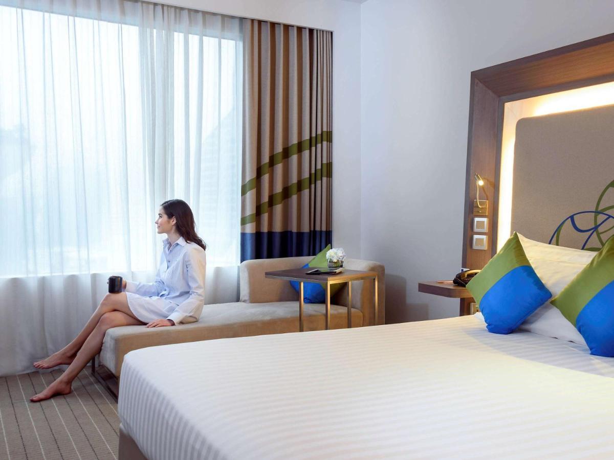 Four Points By Sheraton Bangkok Ploenchit - Formerly Novotel Bangkok Ploenchit Εξωτερικό φωτογραφία