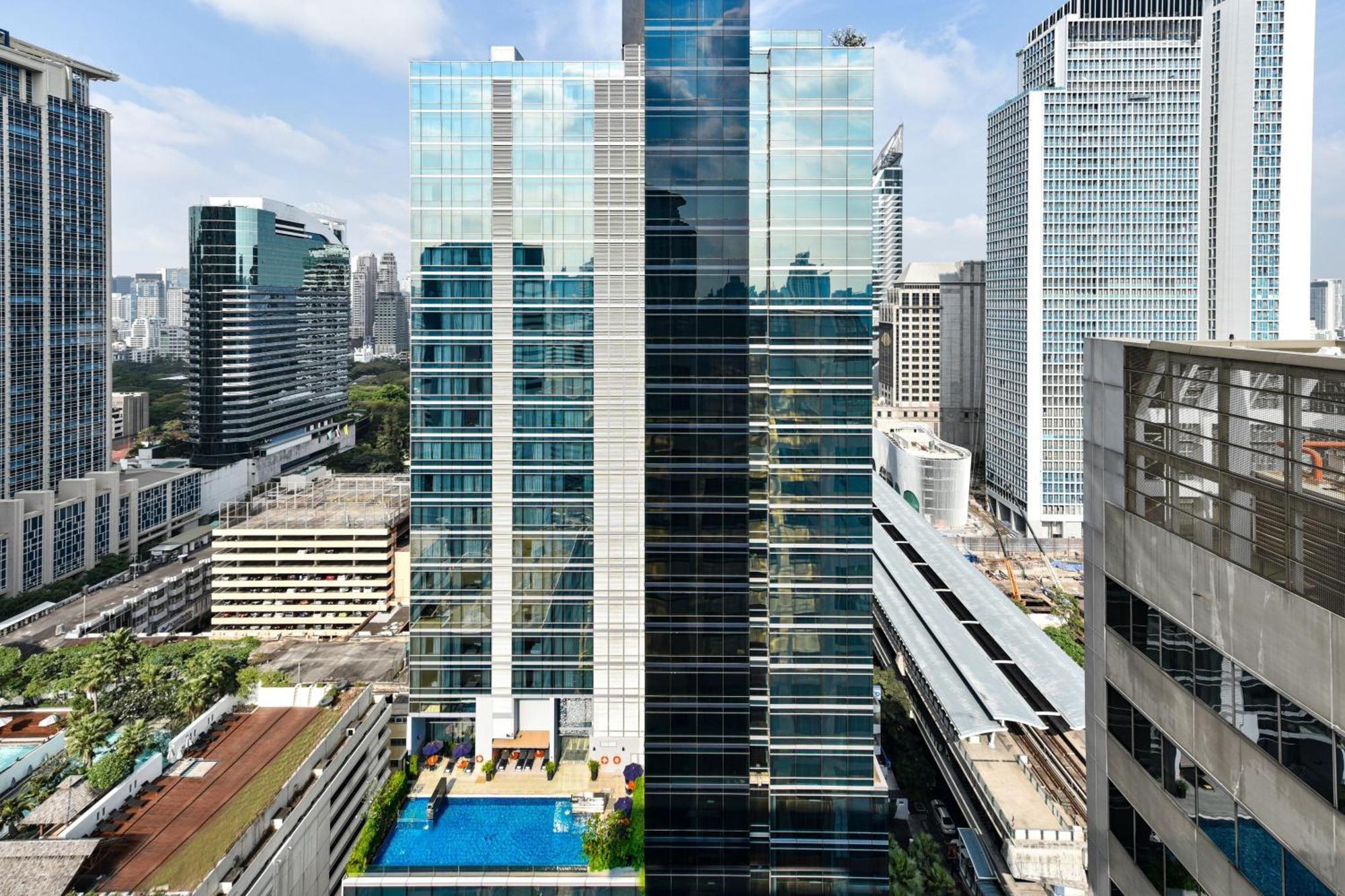 Four Points By Sheraton Bangkok Ploenchit - Formerly Novotel Bangkok Ploenchit Εξωτερικό φωτογραφία